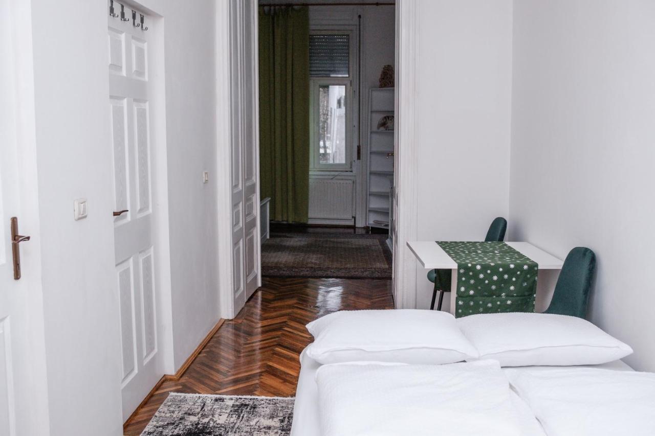 Diana's Apartment *
